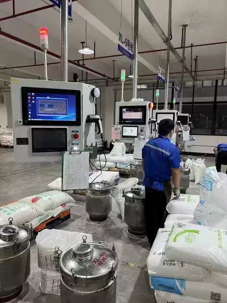 91麻豆精品国产品牌（KIKIHU）工業觸摸電腦平板在嵌入式機櫃出色的穩定運行